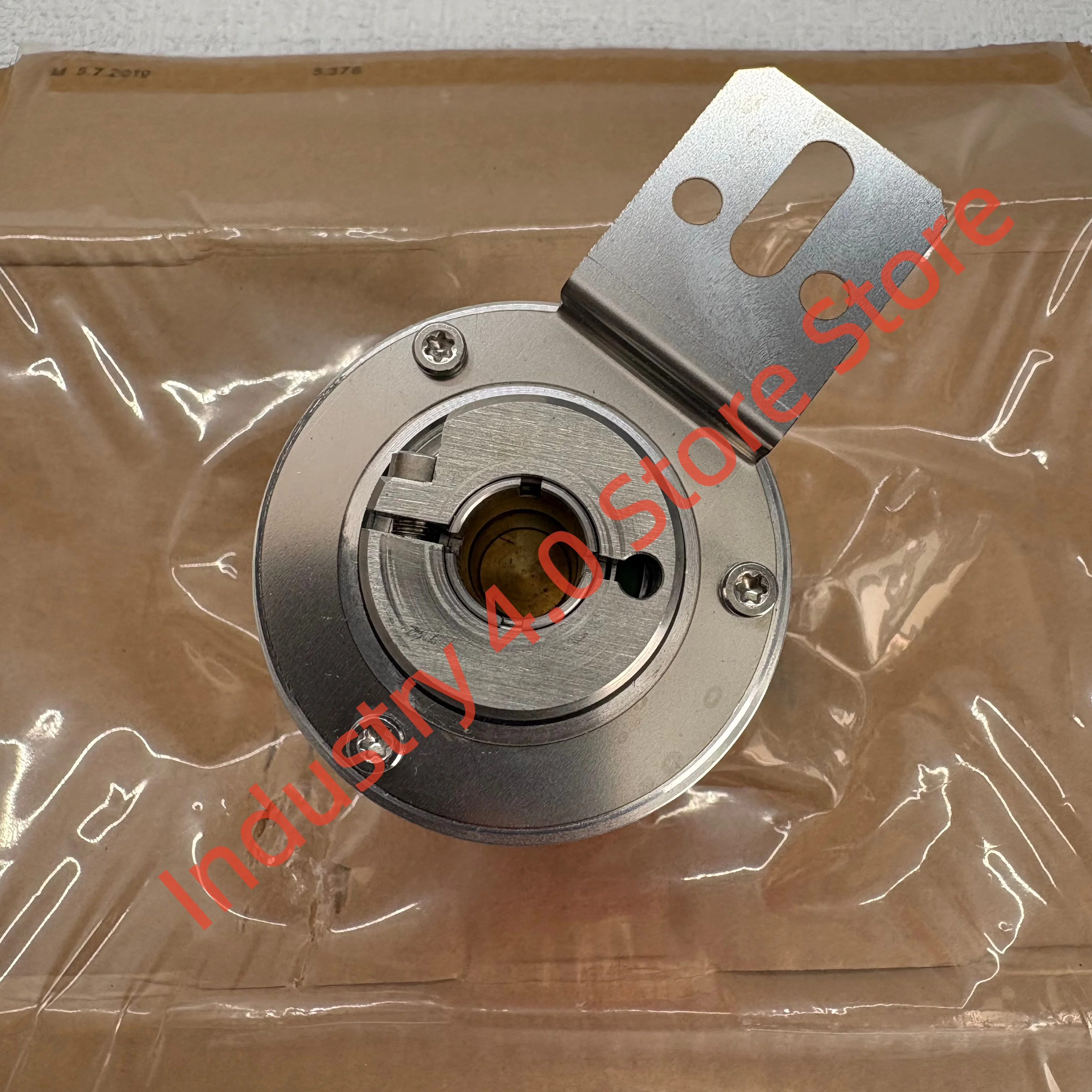 

Brand CES582M-10270 Encoder New