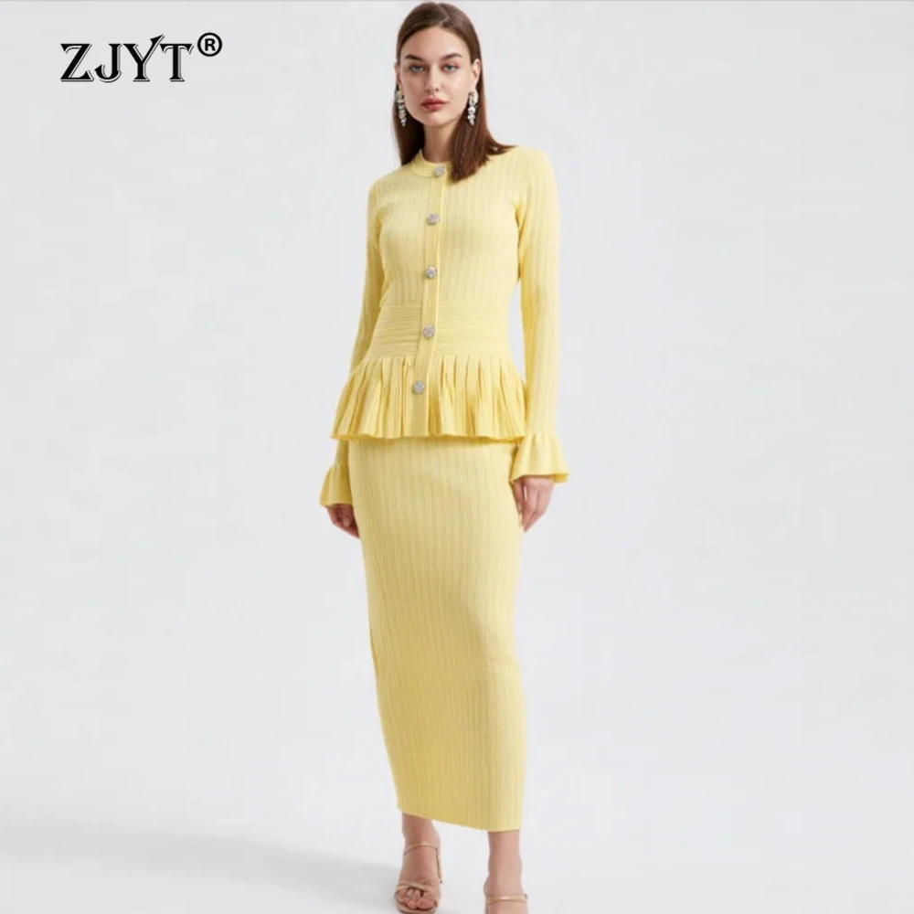 

Весенний женский вязаный костюм ZJYT: элегантный комплект из свитера с расклешенными рукавами и юбки, желтый, для вечеринок