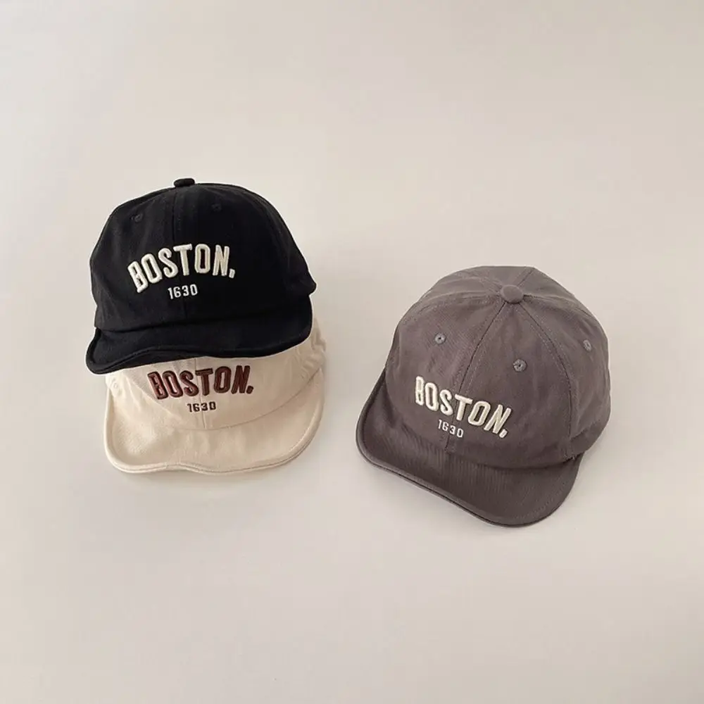

Vintage Embroidery Baby Baseball Hat Short Brim Korean Style Letter Baseball Cap Adjustable Cotton Children's Sunhat Outdoor