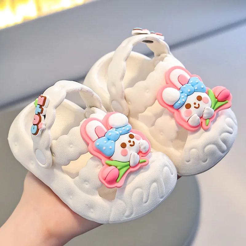 

Милые мультяшные сабо на мягкой подошве для детей, дышащие нескользящие сабо для дома и улицы, пляжная садовая обувь, модные сандалии для девочек