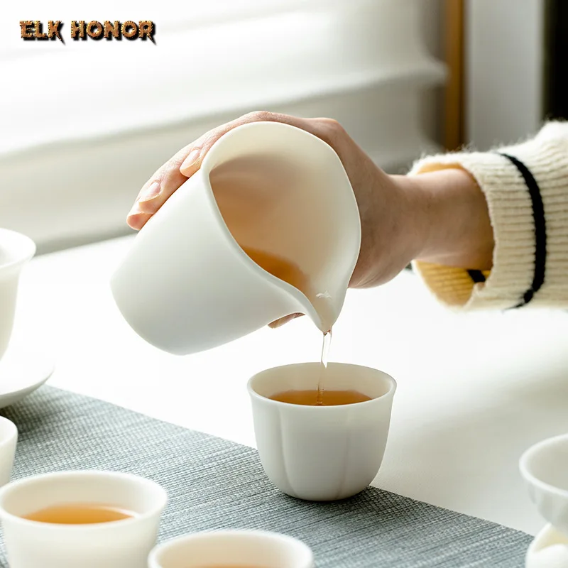 200ml Dehua Mutton Fat Jade White Porcelain Tea Pitcher Traditional Fair Cup Sharing Pot Cha Hai Justice Cup Teaware Accessories