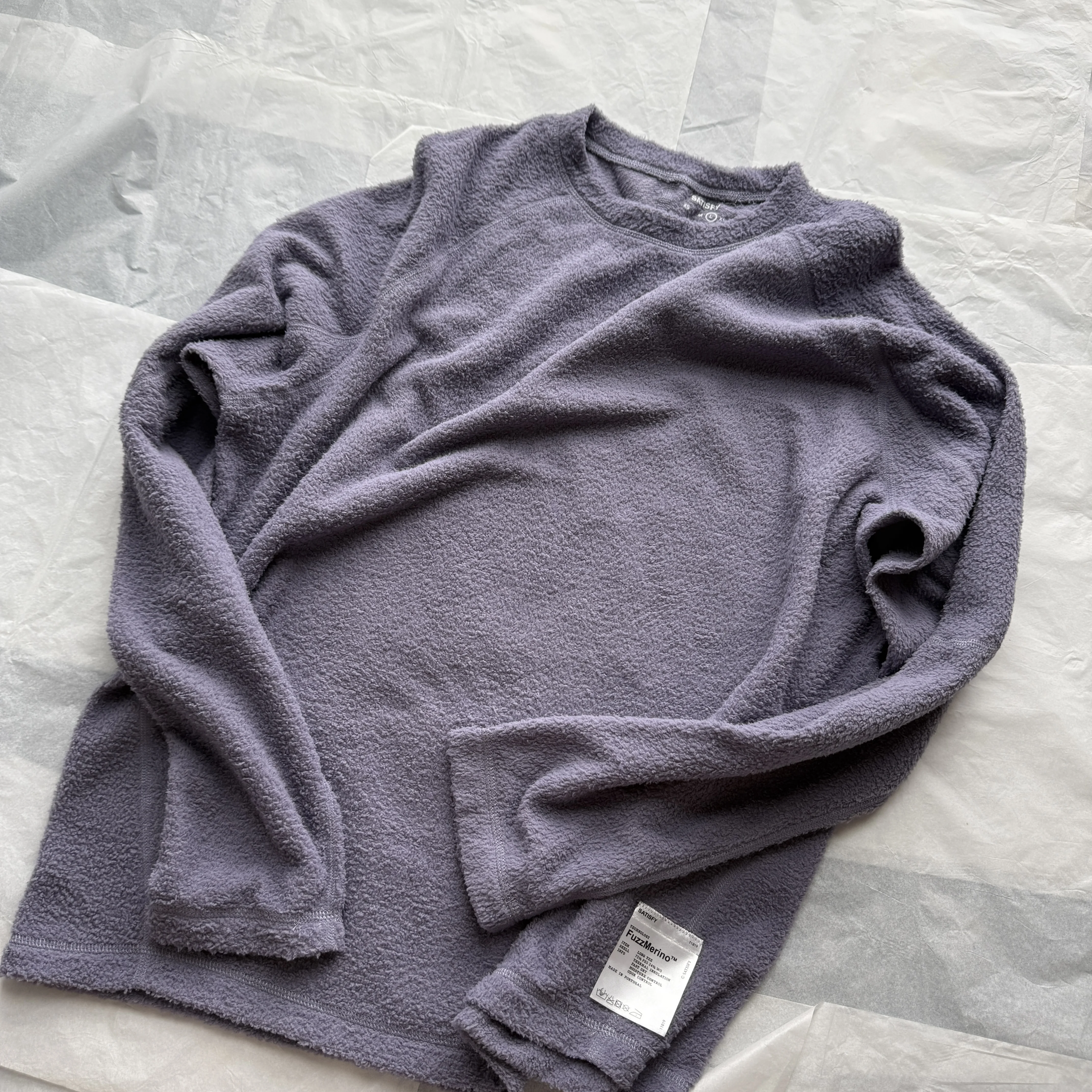 

Satisfied Running FuzzMerino Air Layer Fleece Training Insulation Long Sleeve Bottom Sweater