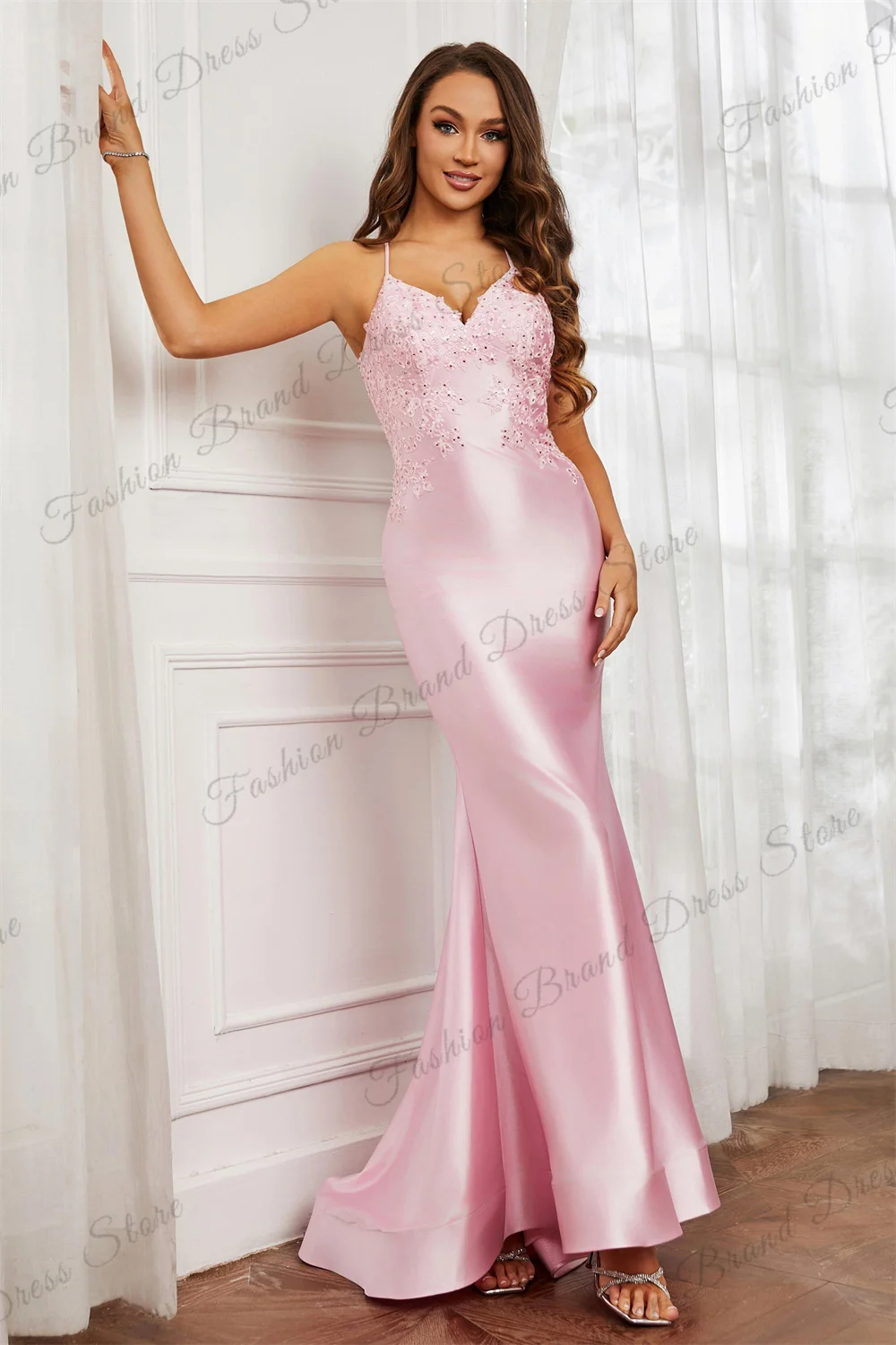 Sexy Satin Spaghetti Straps V-Neck Mermaid Evening Dresses Sparkly Corset Sleeveless Ball Gowns Backless Long Formal Prom Gowns