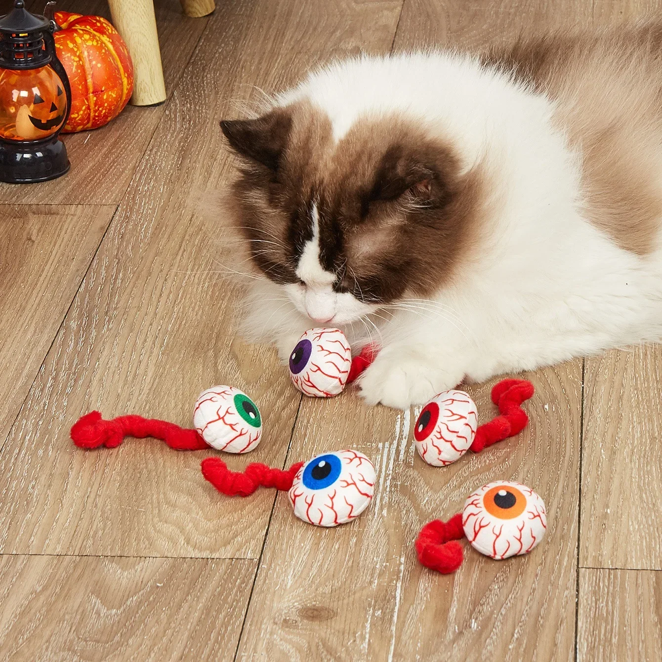 Woolen Yarn Eye Design Halloween Pet with Cat Grass Making Noise Gnawing Cat Toy