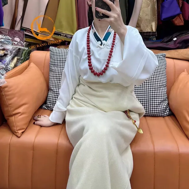 Chińska tybetańska koszula damska z dużym rękawem Xizang Performance Clothes