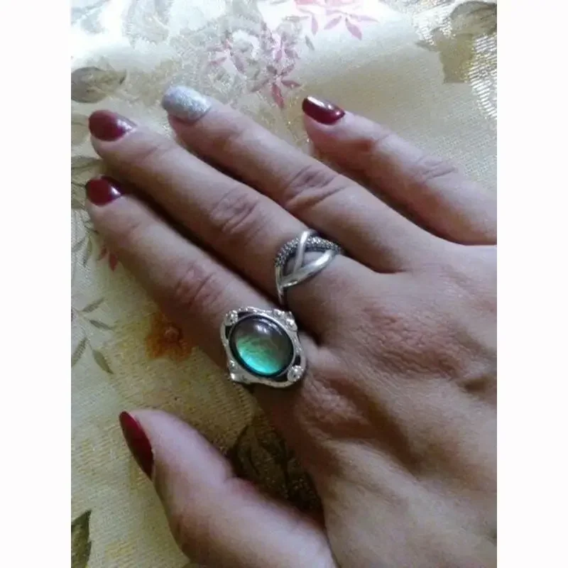 Creative Gifts Retro Magic Mood Ring Gem Heart Feeling Color Change Vintage Adjustable Temperature Jewelry Accessories Rings
