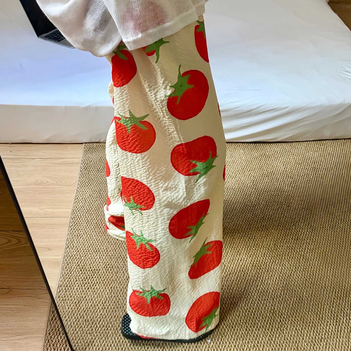 Tomato Print Casual Pants Lightweight Draped Outdoor Wear Indoor Home Loose Sleepwear Short Women's Polyester Fiber
