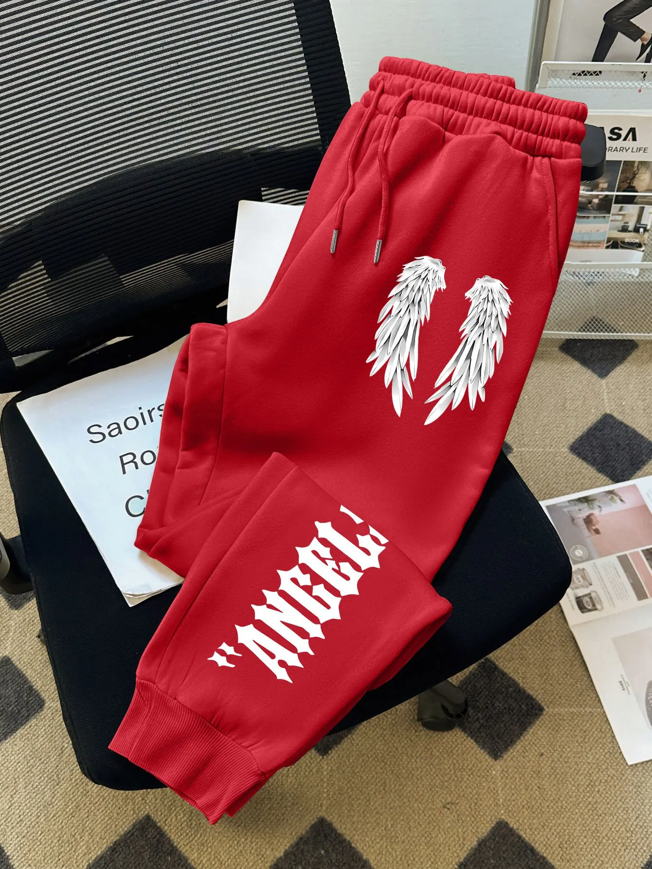 Realistic angel wings with gothic angel letter print graphic sweatpants for men hip hop sports street jogger trousers