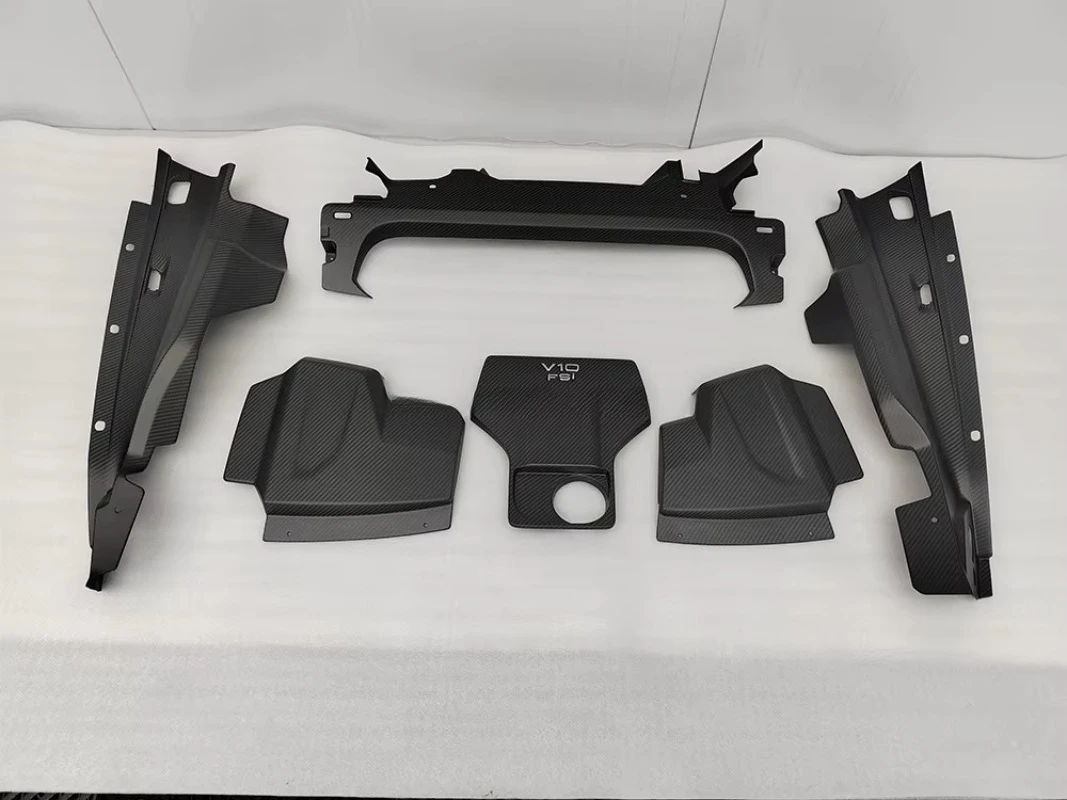 New all-dry carbon fiber engine trim 3K twill glossy protective trim for  R8