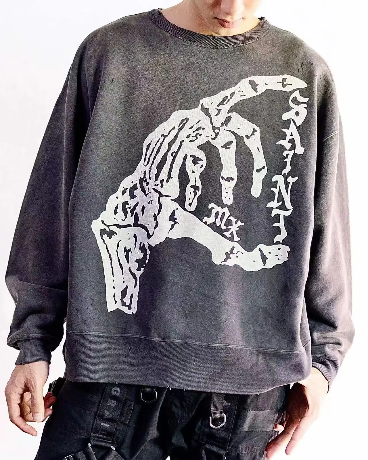 

Good Quality 25ss Saint Round-neck Sweatshirt Washed Fashion Men Women Cotton Japan Style Vintage