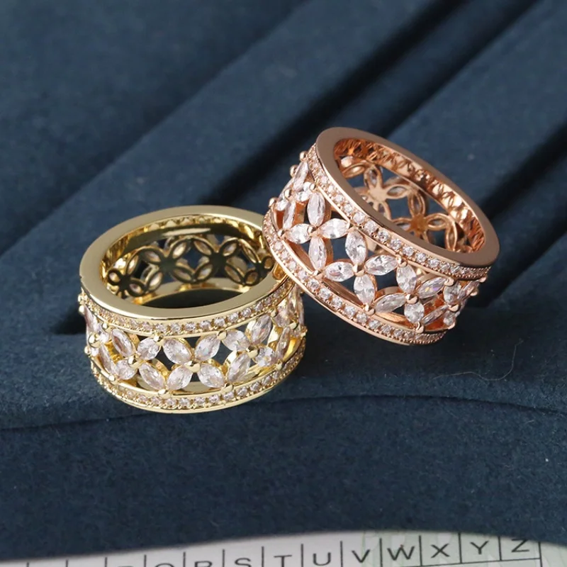 

S925 silver hollowed zircon flower ring female carved ring male and female couples ring senior luxury brand gift