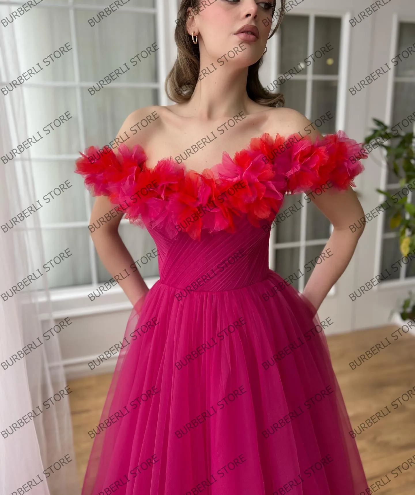 Off The Shoulder Floral Mesh Prom Dresses Pretty Flowers Ruffles A Line Evening Dress Puffy Tulle Tea-length Party Gowns