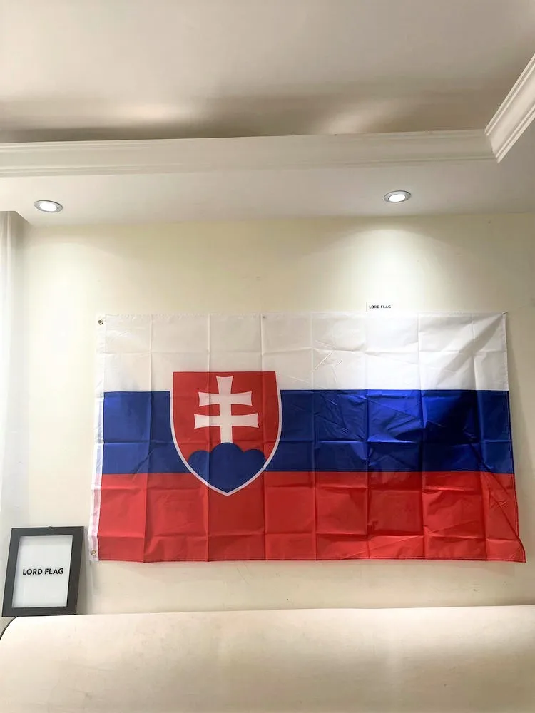 Free shipping Slovakia flag 90*150cm  svk sk Slovenska slovakia Slovak Flag Polyester Outdoor Indoor 3*5FT Hanging flag