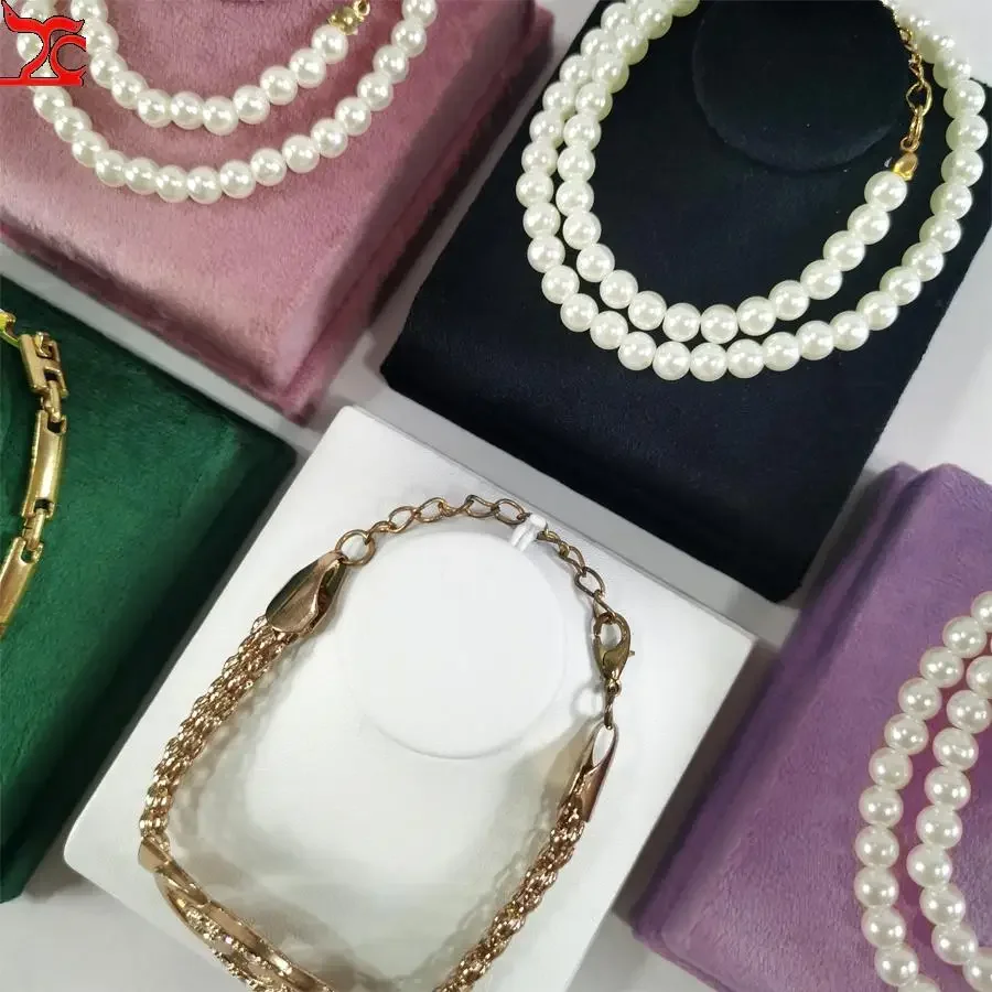 Necklace Display Organizer Small Size Neck Seat Chain Necklace Display Model High Quality Velvet Jewelry Display Props 8*9Cm