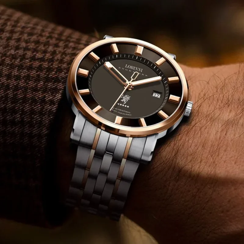 LOBINNI Orologio automatico da uomo 42 mm Orologio da polso meccanico 5ATM Cinturino in acciaio zaffiro luminoso impermeabile
