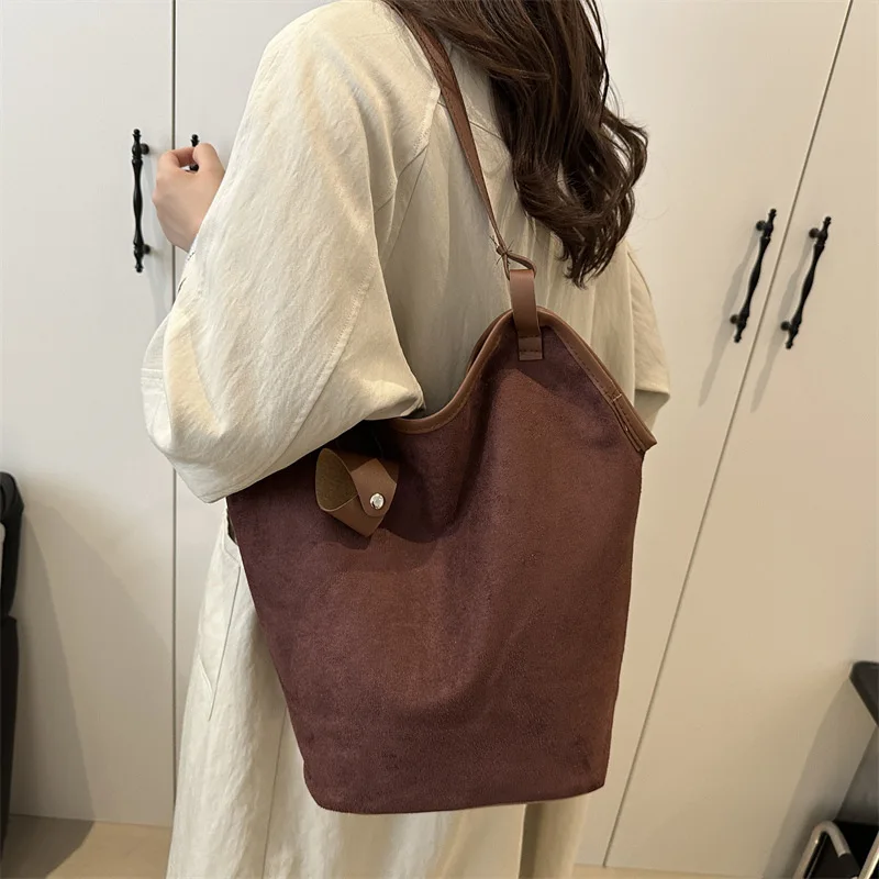 Vintage Women's Suede Shoulder Bags Solid Color Simple Ladies Large Capacity Casual Tote Autumn Portable Female Bucket Handbags