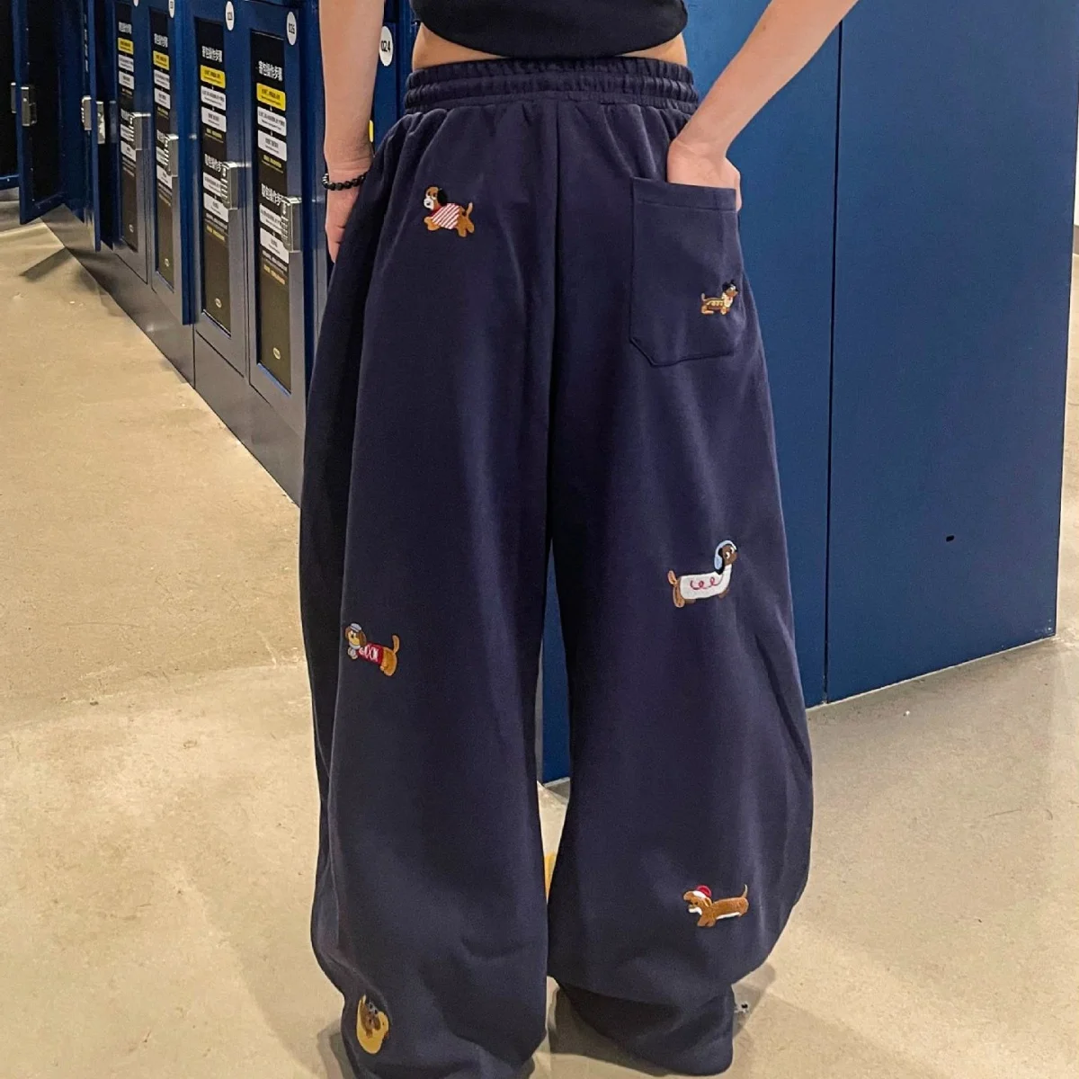 Pantalon de jogging décontracté pour femme, coupe droite ample, brodé motif chien saucisse, confortable, nouvelle collection automne-printemps 2026