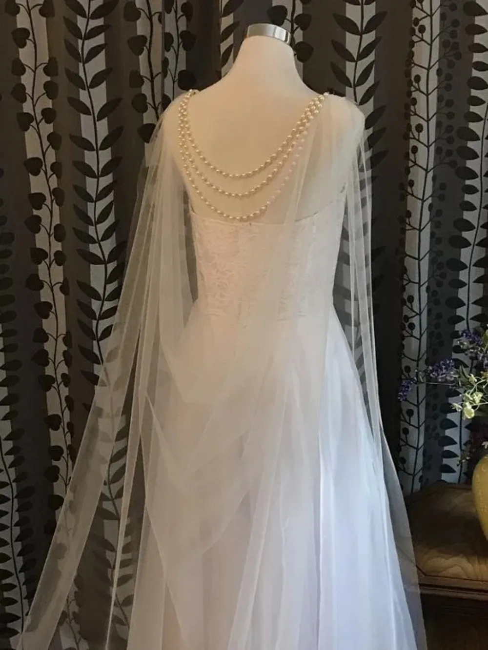 morbido-mantello-da-sposa-con-perle-sul-retro-gioielli-spalla-da-sposa-mantello-da-sposa-avvolgere-da-sposa-giacca-bolero-mantelle-scialle-di-perline-mantello-con-cappuccio