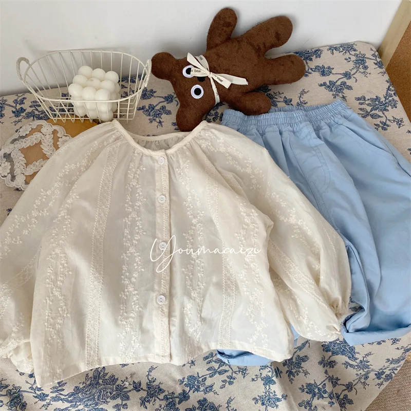 

2026 Spring Korean Style Baby Girls Beige Blouses Embroidery Cotton Long Sleeve Tops Toddlers Kids Casual Shirts