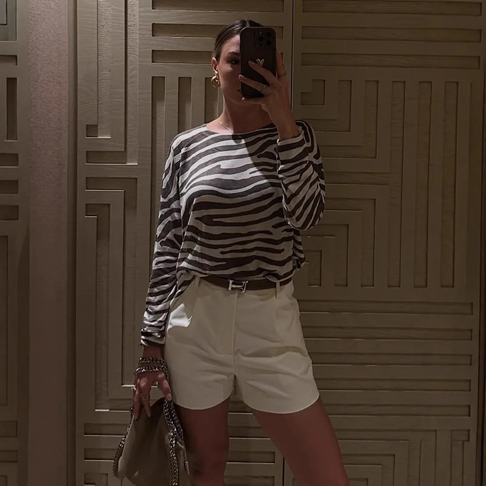 

Полосатая осенняя женская осенняя футболка с круглым вырезом, облегающий женский топ с длинными рукавами, повседневная верхняя одежда в Instagram-стиле для женщин