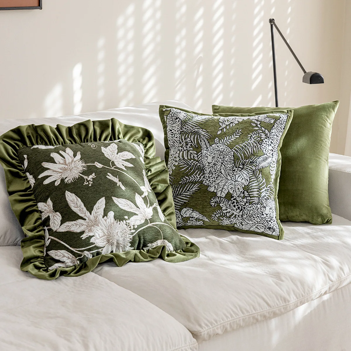 Spring Classical Sofa Throw Pillow Cover Cojines Dark Green Sitting Room Decoration Pillowcase Ruffled Leaf Edge Cushion Covers