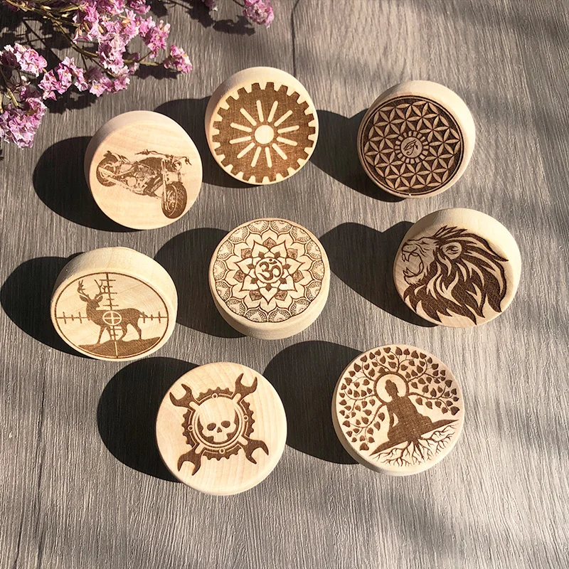 XMSJ Animal pattern Wooden Engraved Draw Knob Boho Nursery Drawer Pull Rustic Doorknob Nature Wood Cabinet Furniture Handles