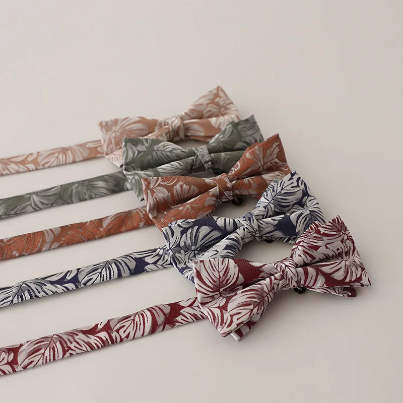 Luxuriöse Herren-Fliege mit Paisley-Blumenmuster für Hochzeitsanzüge und Hemden, Jacquard-Geschenk für den Trauzeugen, Freizeitkleidung und Business
