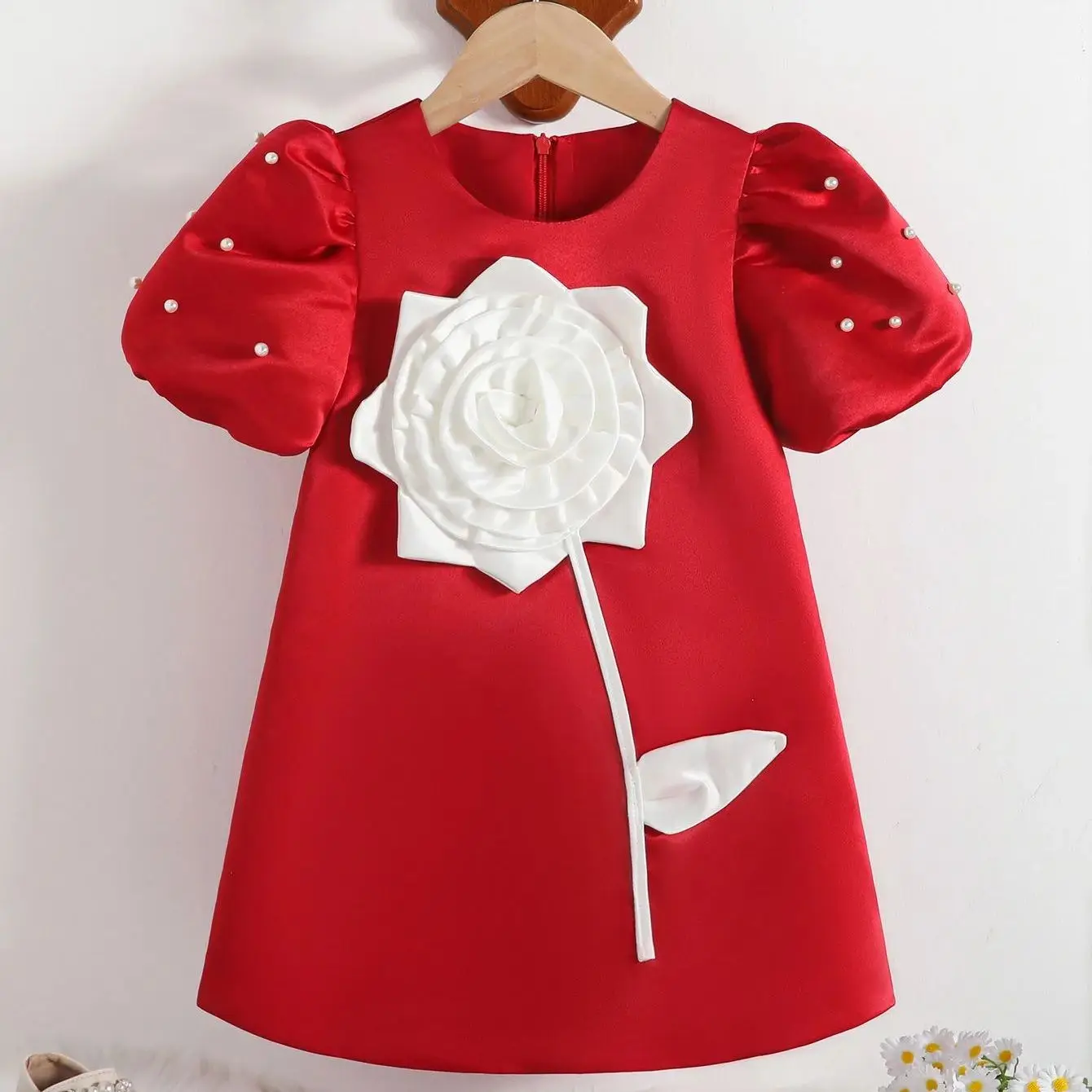 فستان الأميرة اللطيف للفتيات بأكمام منتفخة ومطرز بالخرز على شكل وردة للأطفال وحفلات أعياد الميلاد وحفلات الزفاف الأولى وعيد الميلاد والعام الجديد