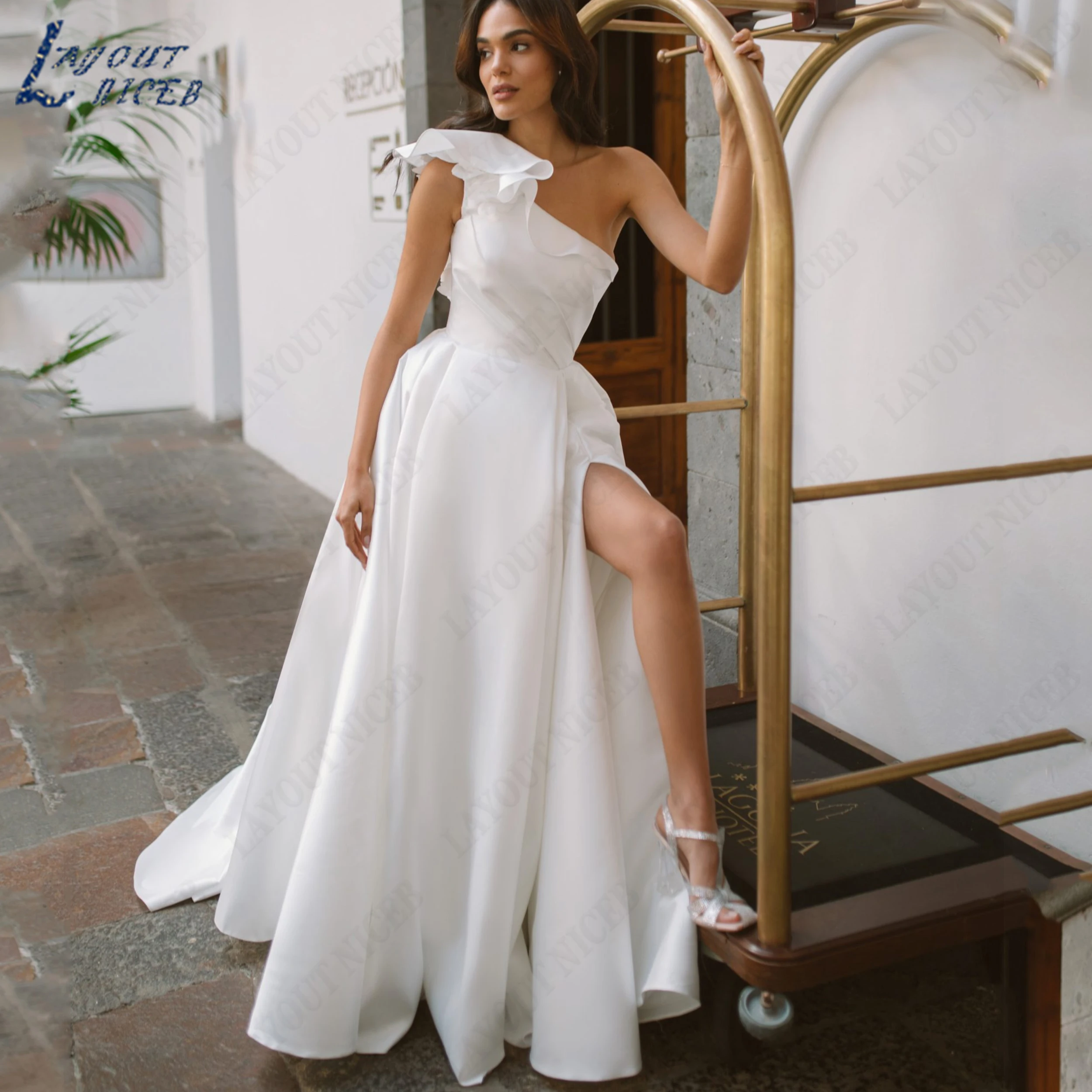LAYOUT NICEB Customized One Shoulder Satin Wedding Dress Elegant A Line Bridal Gown With High Slit Bride Dresses For Weddings