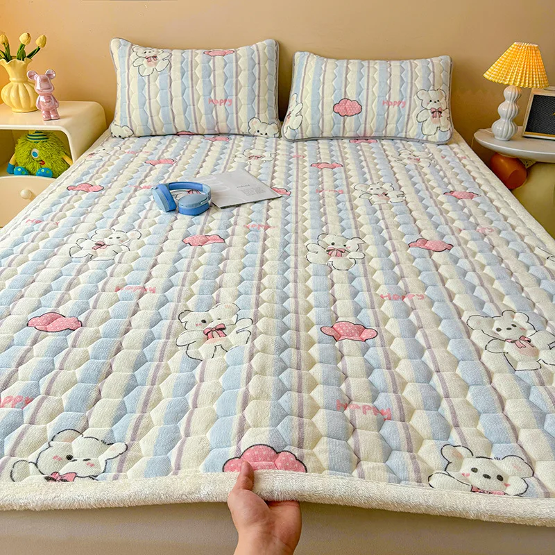 Winter Milk Velvet Mattress Pad Cover Thicken Quilted Mattress Topper Fold Tatami Mat Student Dorm Sheet Single Double Bedspread