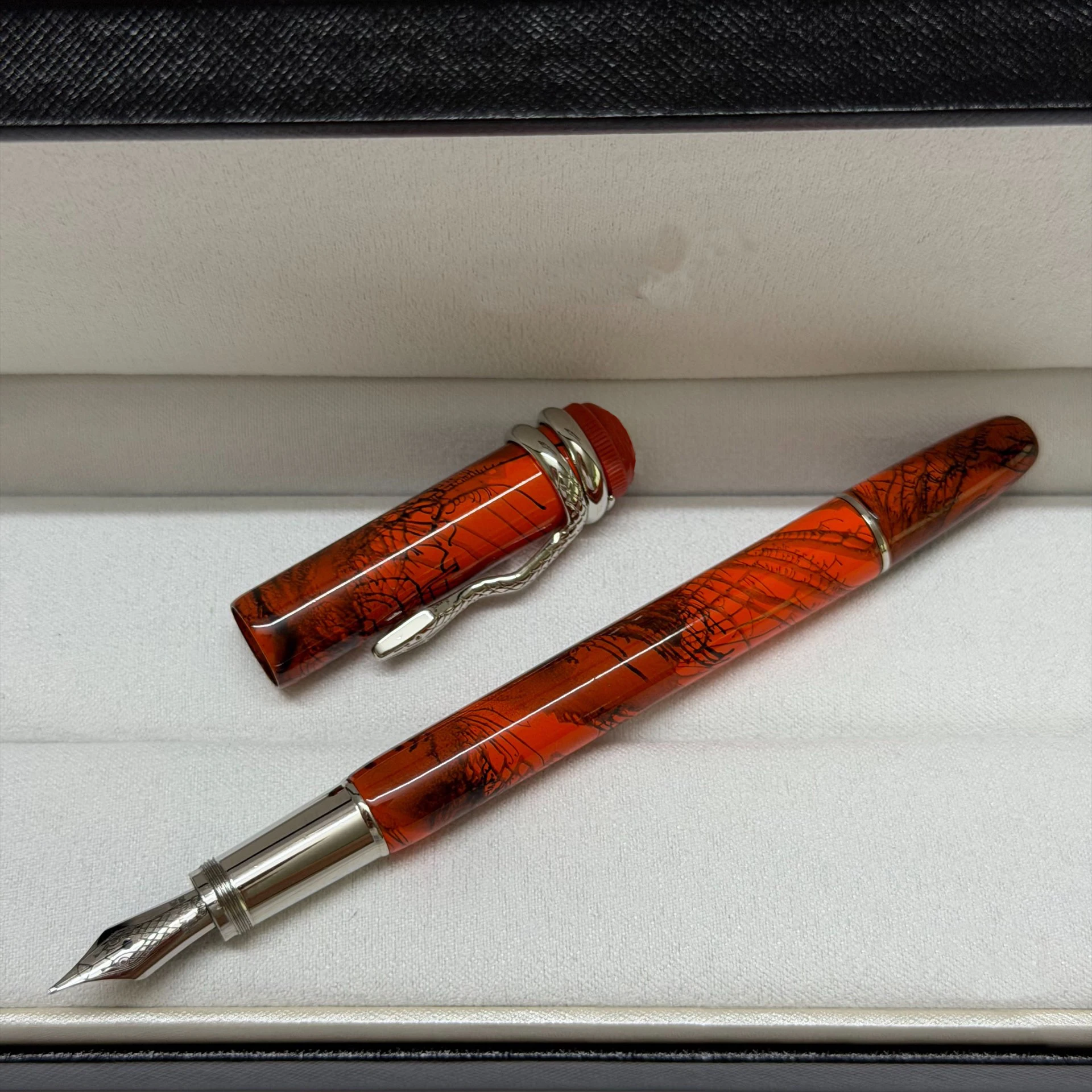 Luxury New Heritage Series Ballpoint Roller Ball Pen with Snake Clip Writing Fountain Pen