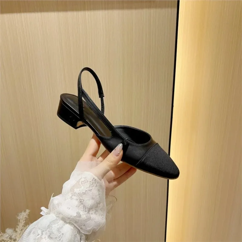 

Women's Mid Heel Chunky Strap Sandals Color Block Toe Post Shoes Rubber Sole Micro Fiber Upper Fashionable Flat Back Strap