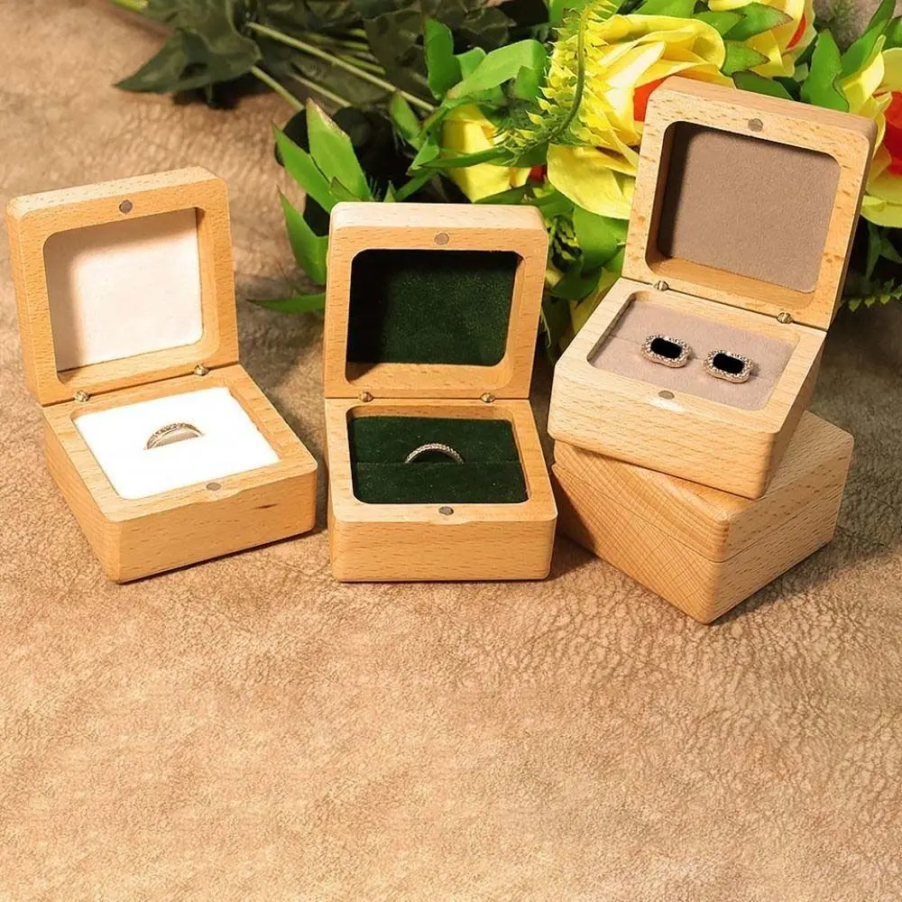 Multi-function Single Slots Beech Wood Rings Holder Square Wedding Rings Bearer Box Luxury Packaging Jewelry Organizer Gifts