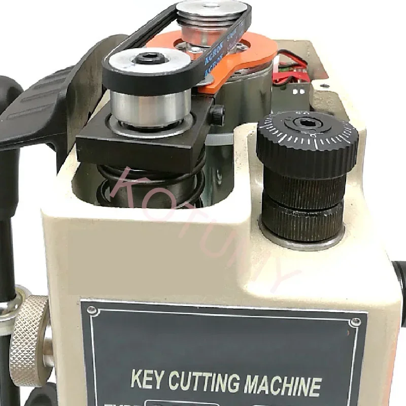 D38A Vertical Copy Machine Vertical Copying Machine Equipped With Machine Key Locksmith Tools Easy-removable Fixture