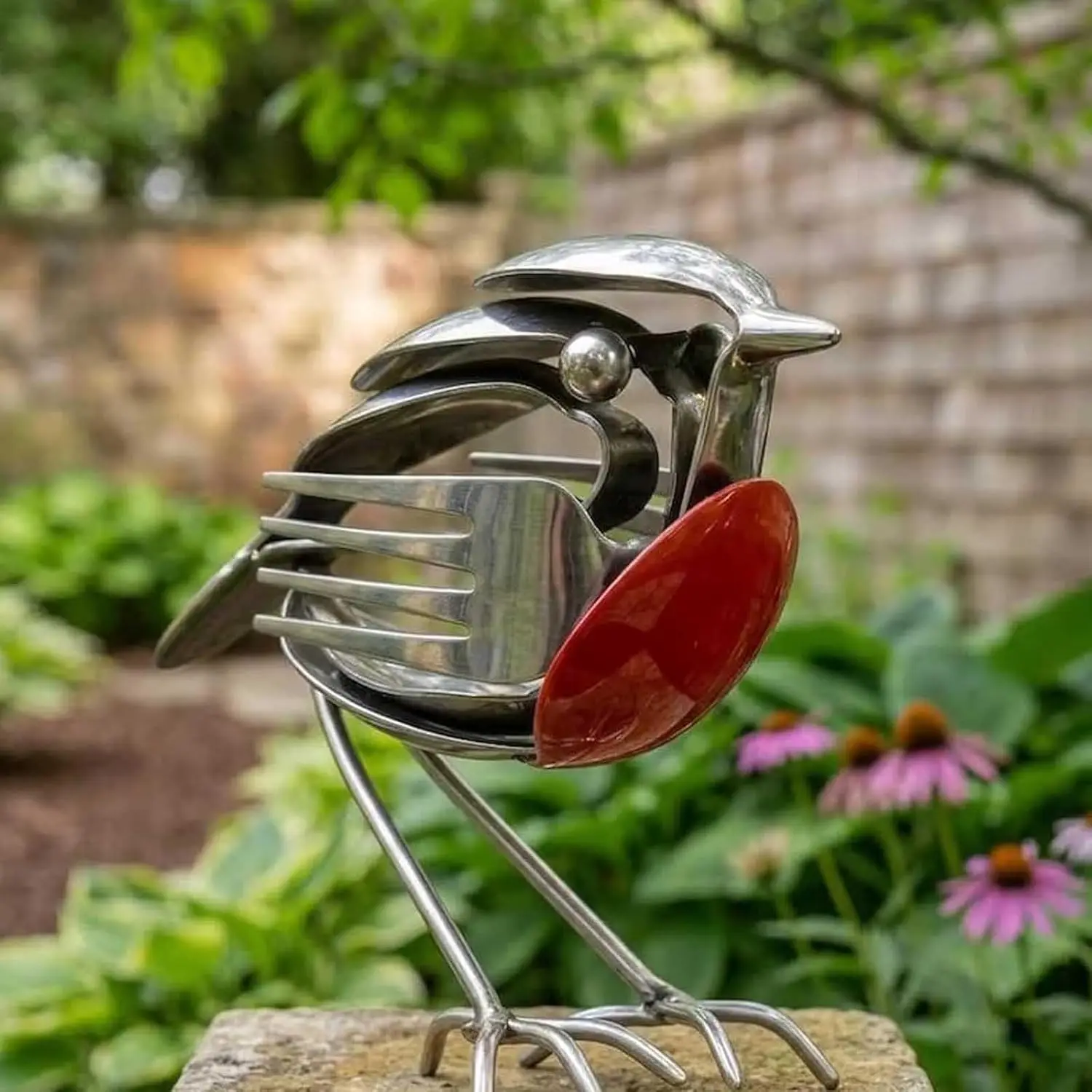Robin Scrap Metal Art Sculpture Handmade Mockingbird Statue for Home Decor Decorative Steel Craft for Garden Patio Office Desk