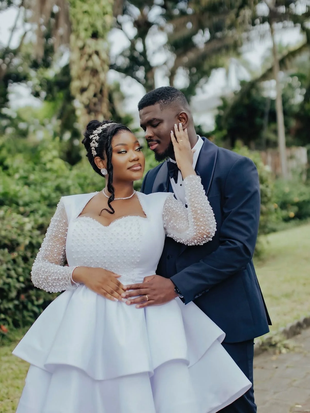 Customized 2026 African Women's Sexy Sweetheart A Wedding Dress Satin Long Sleeve Pearl Decoration Short Style Vestido De Novia