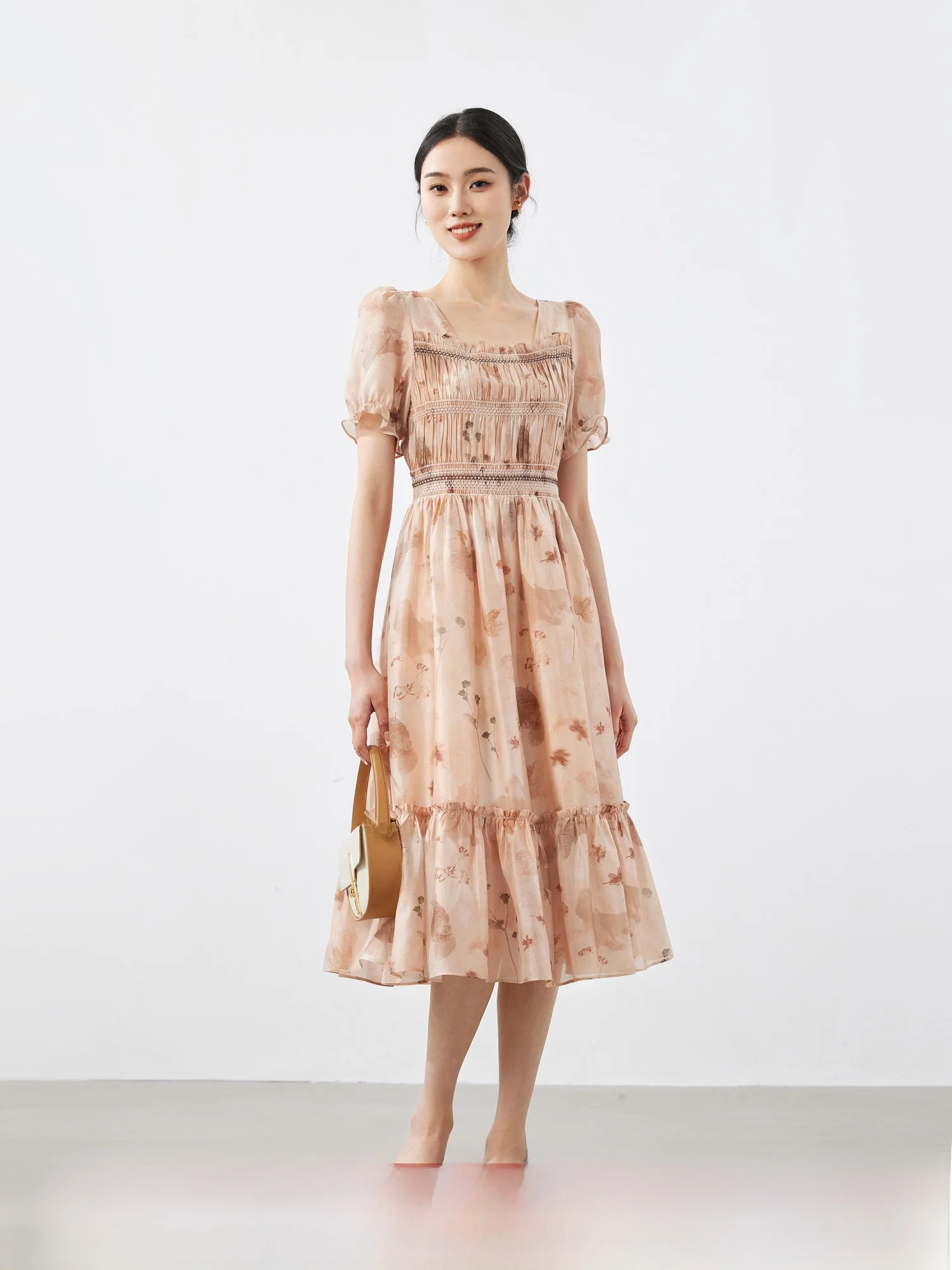 

High-Quali Lenzing Rayon Heavy Embroidery Gathered Waist Square Collar Dr Summer Season ort Sve Mid-Length Cake Skirt