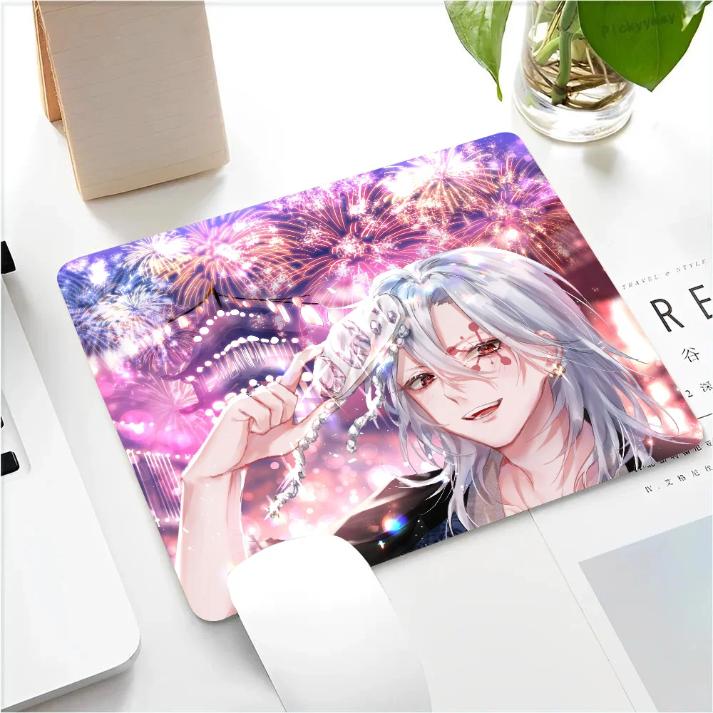 Uzui Tengen Demon Slayer Anime Mousepad Small LockEdge Mouse Pad For Gamers Computer Desk Pad Rectangular Anti-slip Rubber