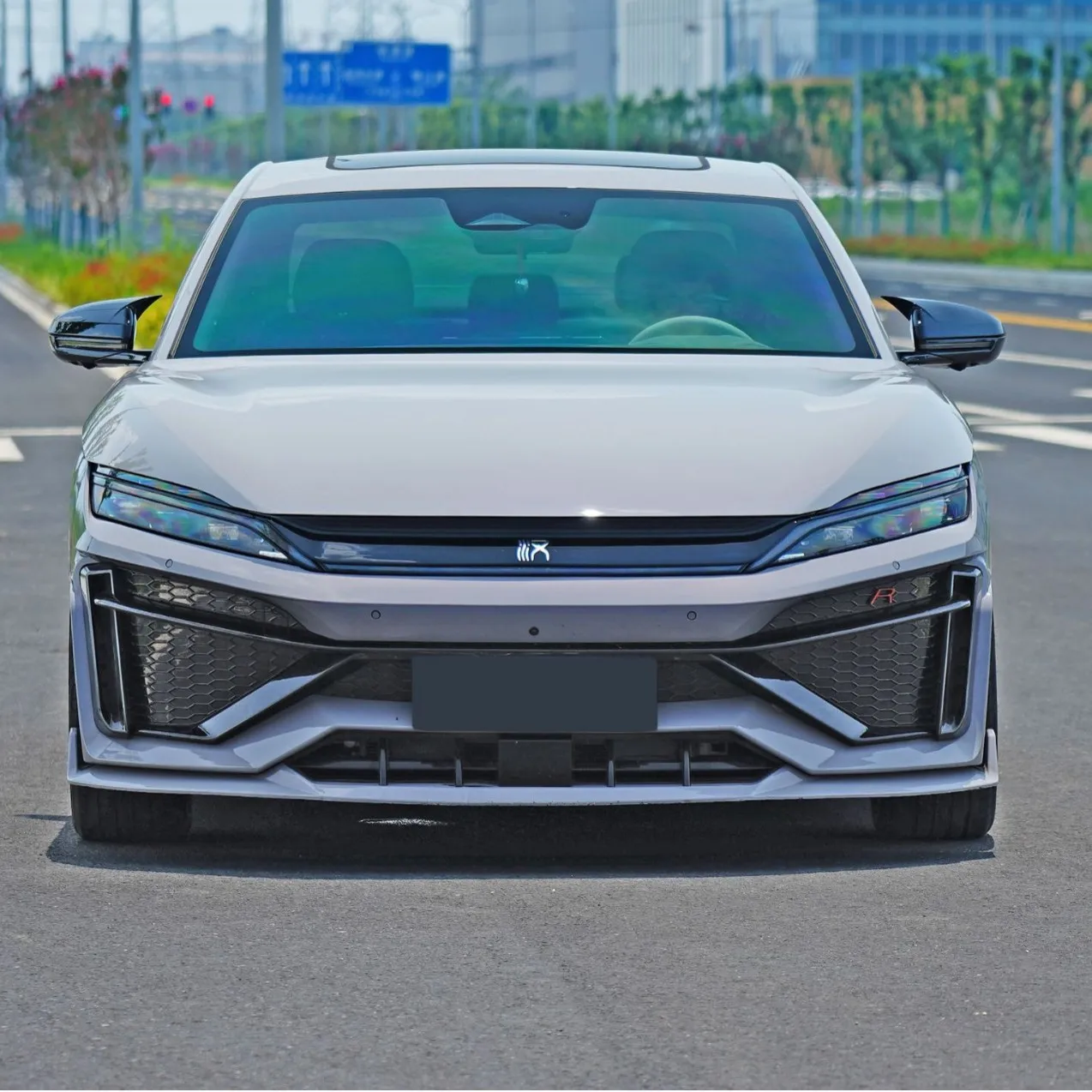 

Для моделей BYD Han Dm-i /EV от 2022 до 25 лет версии GTS с большим кузовом, передним бампером, боковыми юбками и задним видом.
