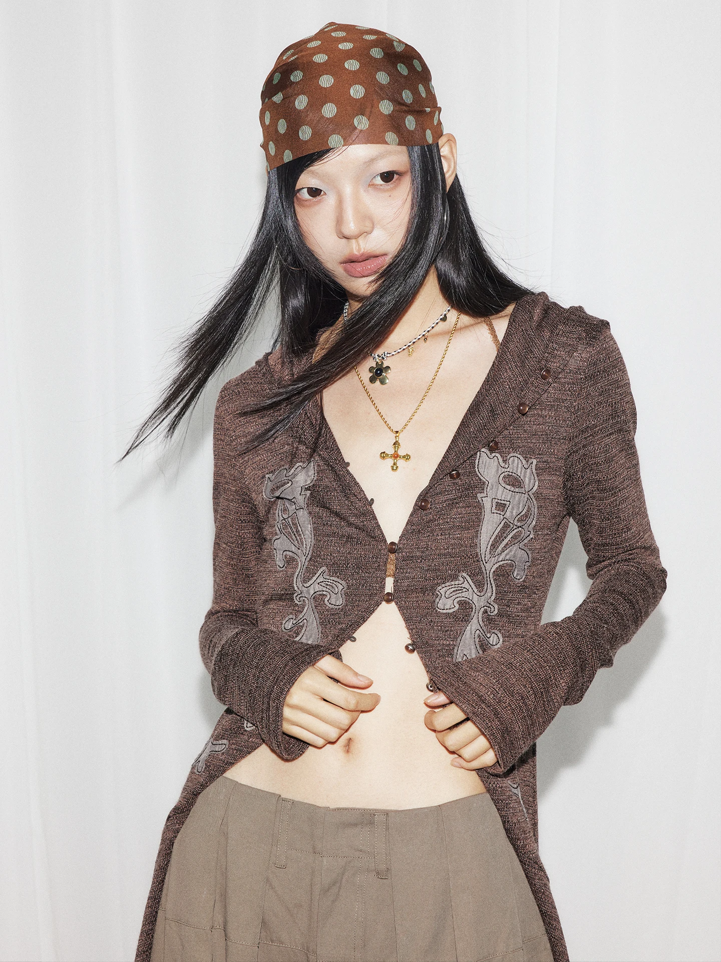 

Уникальный коричневый вязаный длинный кардиган-пальто для женщин, оригинальный дизайн, осенний сезон, полиэстер, мягкий, средней толщины