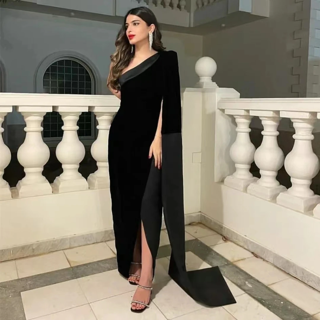 

Fashionvane Side Slit Prom Dresses One Shoulder Long Sleeve Black Evening Gowns for Saudi Arabia Women Elegant Birthday Party