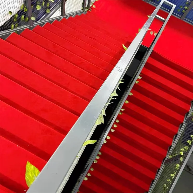 Factory hallway exhibition birthday event stage custom heavy plain thick red carpet anti-slip backing red carpet  yoga mat gym