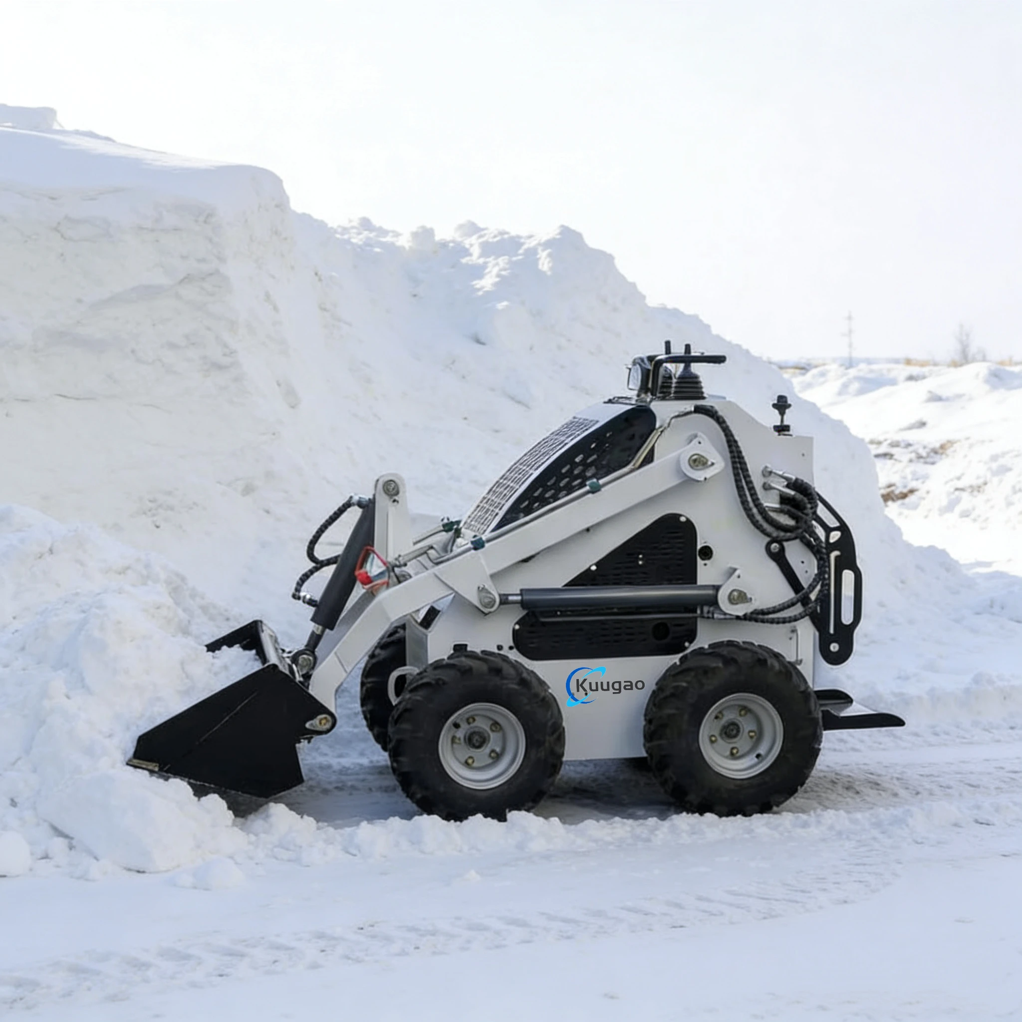 

Китайский дизельный мини-погрузчик с бортовым поворотом и ковшом Kubota, горячая продажа, компактная строительная техника для земляных работ