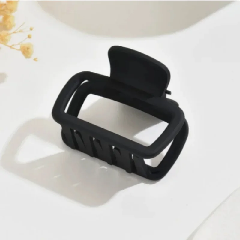 Lightweight Square New Women Hair Claw Clips Fashion Elegant Hair Accessories For Makeup Styling Use