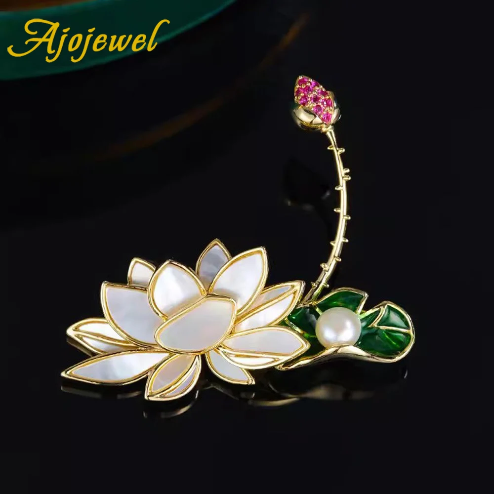 Ajojewel Chinese Retro Lotus Ornament Brooch With Natural Freshwater Pearls Women Cheongsam Accessories Jewelry Luxury Gift