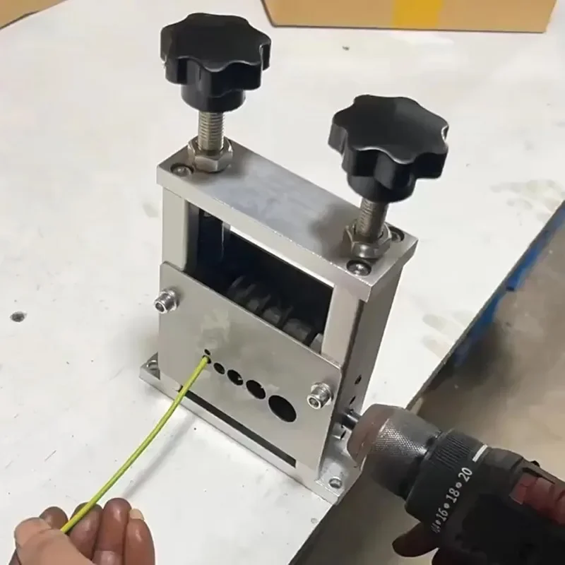 Portable wire stripper Drilling rig 6-channel wire stripper | 0.06~ 0.8 inch drive cable stripper