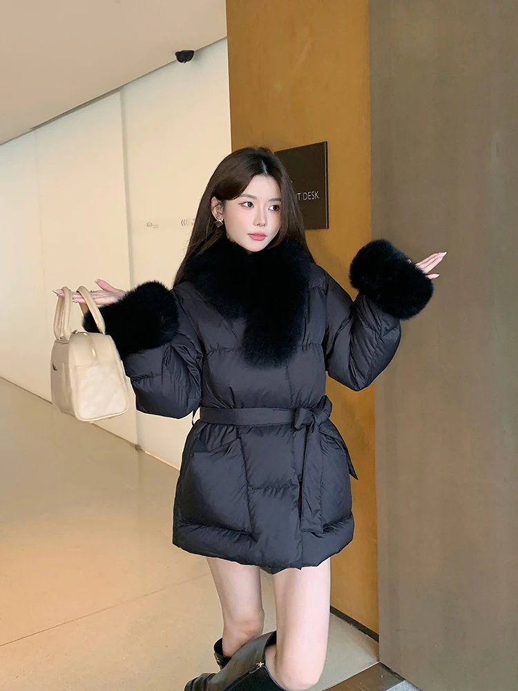 Lady Luxury Big Real Fox Fur Collar Down Coat with Belt Women Winter Fluffy White Duck Down Puffer Jacket