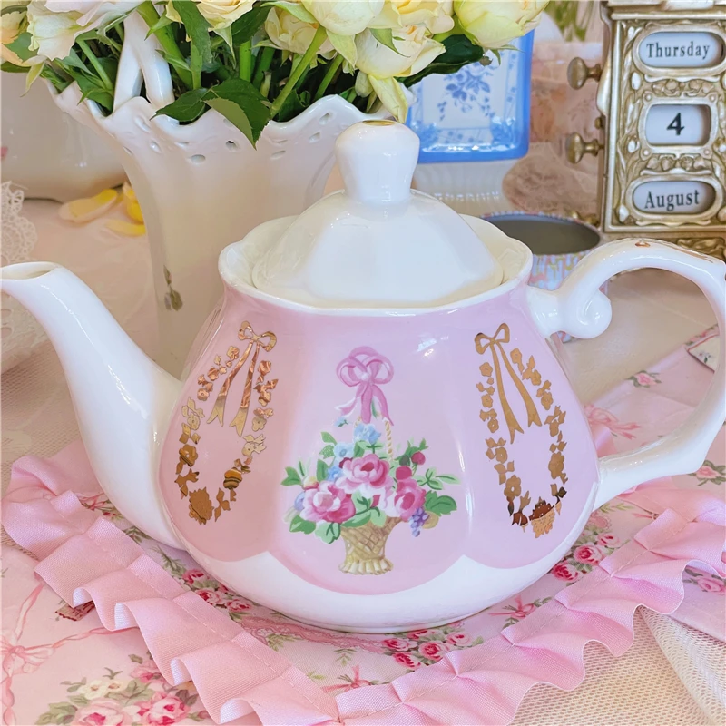 

European Retro Coffee Pot Pink Flower Basket Bow Ceramic Teapot French Bone China Afternoon Tea Coffee Utensils Delicate Teapot