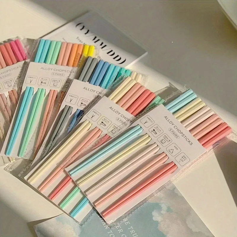 5 Paar Essstäbchen-Set in zufälliger Farbe, Morandi-Farbe, achteckig, rosa Herz, Macaron, unbemalt, Familien-Essstäbchen, Farbklassifizierung