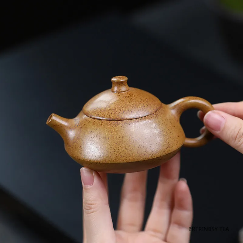 

Традиционный чайник Исин из фиолетовой глины, красивый чайник ручной работы, бытовой чайник небольшой емкости, китайский чайный сервиз Zisha, чайный сервиз, 90 мл